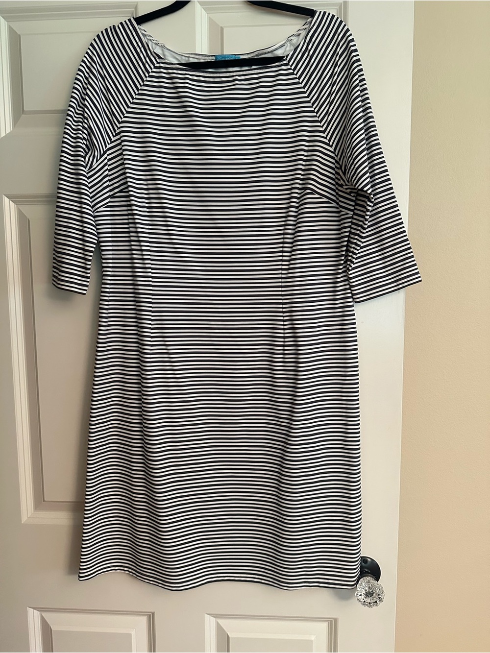 J. McLaughlin "Mari" Charcoal & White Stripe - Size XL